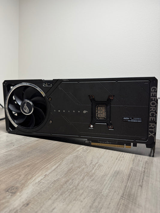 ASUS - ROG Astral NVIDIA GeForce RTX 5080 16GB GDDR7 PCI Express 5.0 Graphics Card - Black